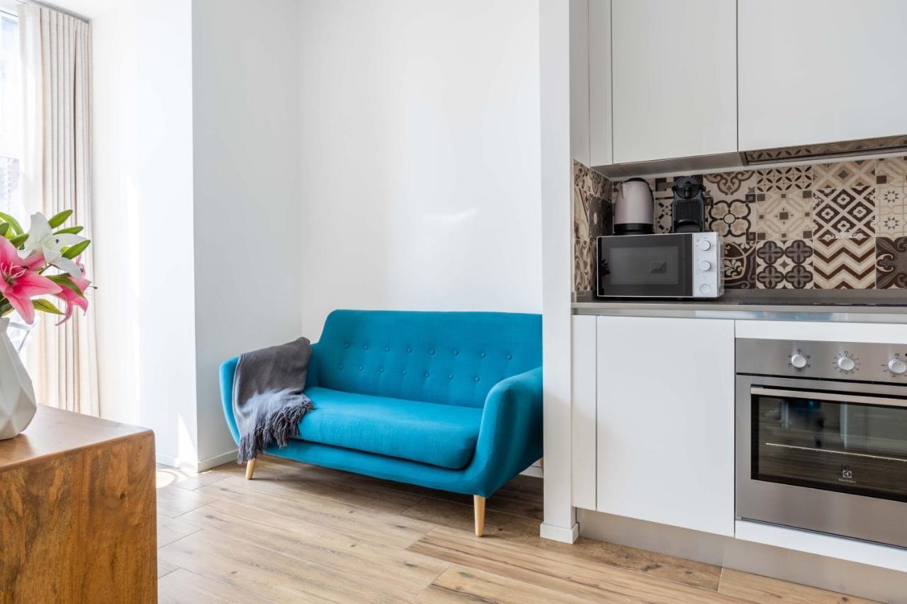 Sunlit 1 Bedroom Apt Via Pirelli 밀라노 외부 사진